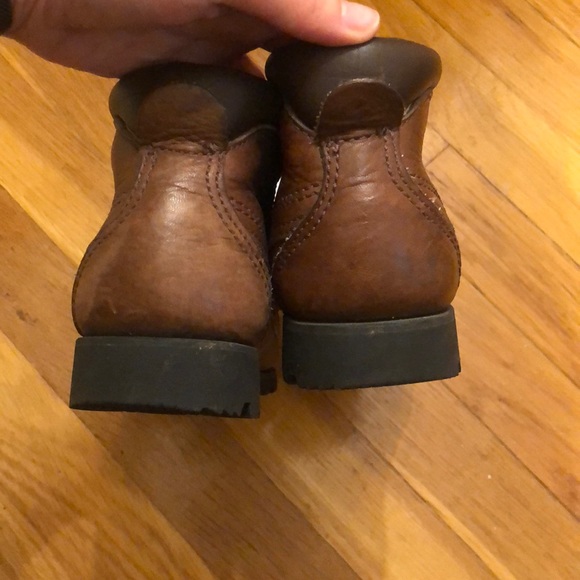 Vintage Timberland Low Cut Boots - Picture 4 of 9